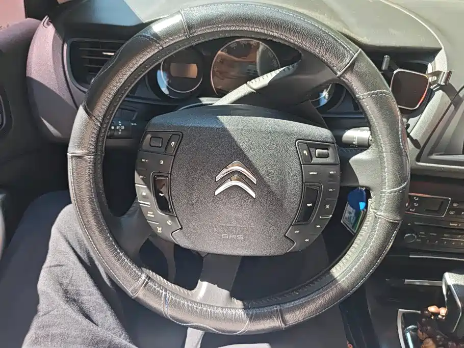 Citroen C5 — миниатюра 15