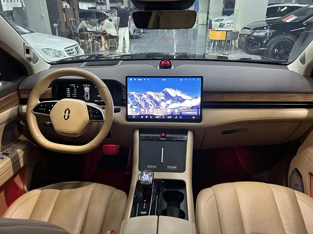 AITO AITO M7 — миниатюра 8