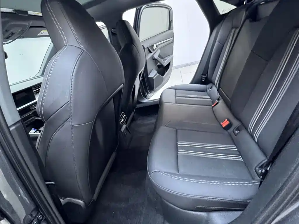 Audi A3 — миниатюра 10
