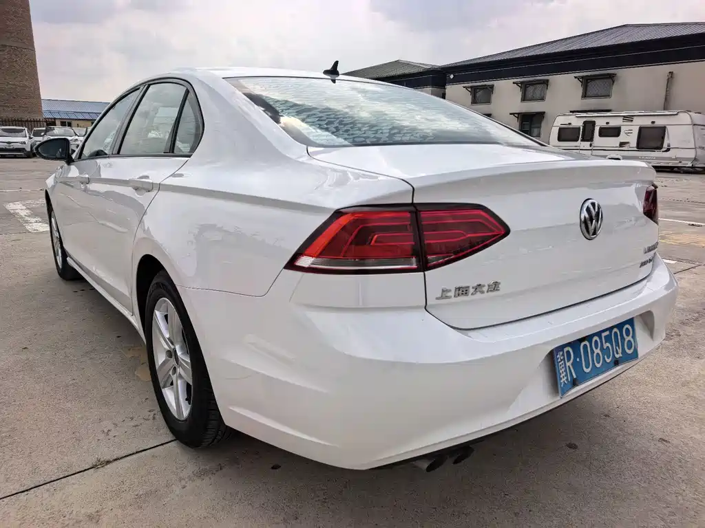 Volkswagen Lamando — миниатюра 6