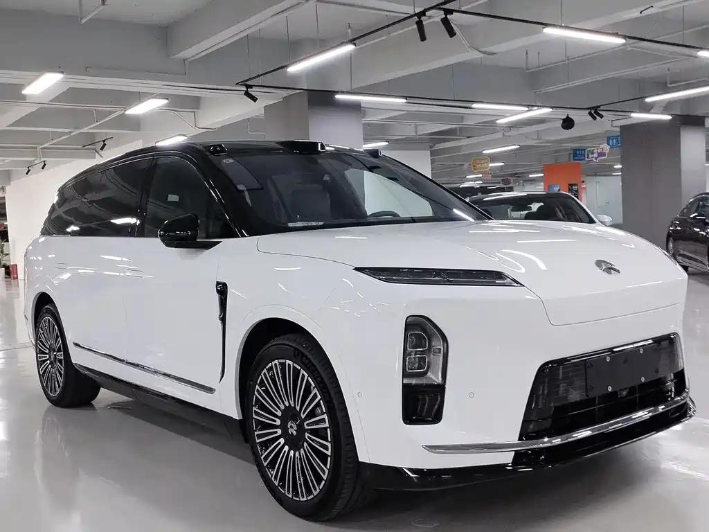 NIO ES8 2026 мест Executive Luxury