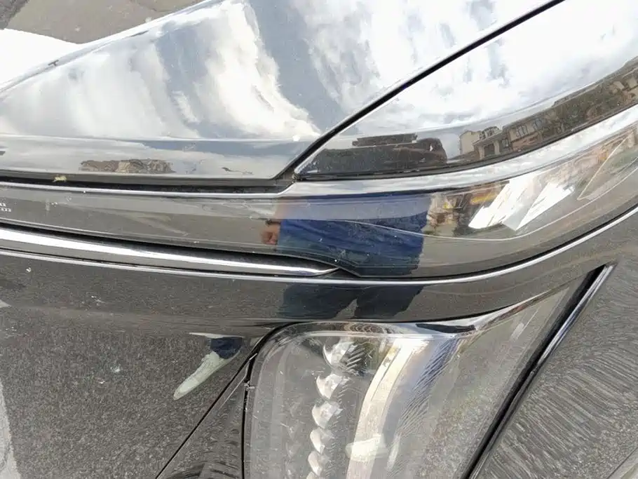 Cadillac XT5 — миниатюра 5