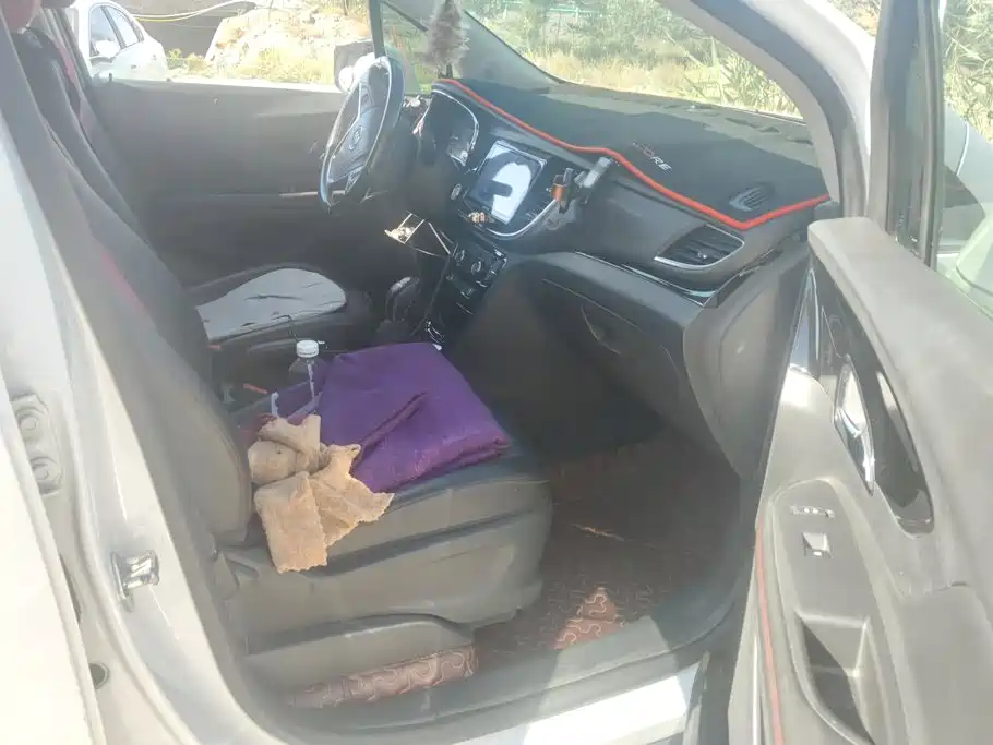 Buick Encore — миниатюра 8