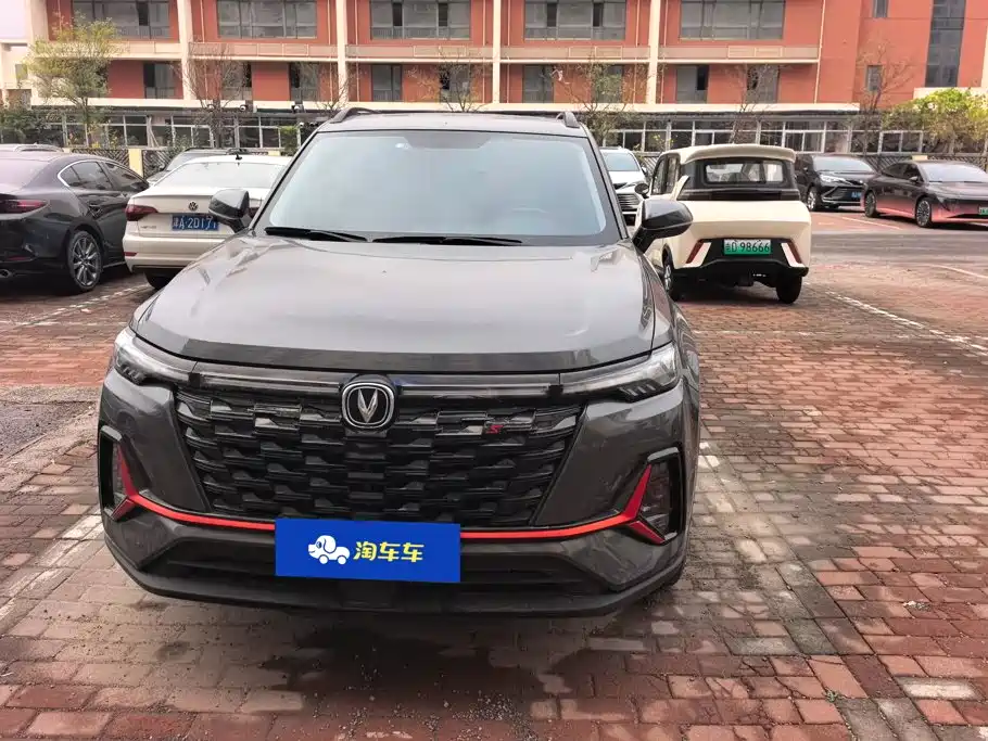 Changan CS35PLUS — миниатюра 2
