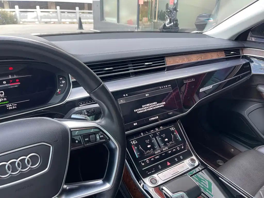 Audi A8 — миниатюра 26