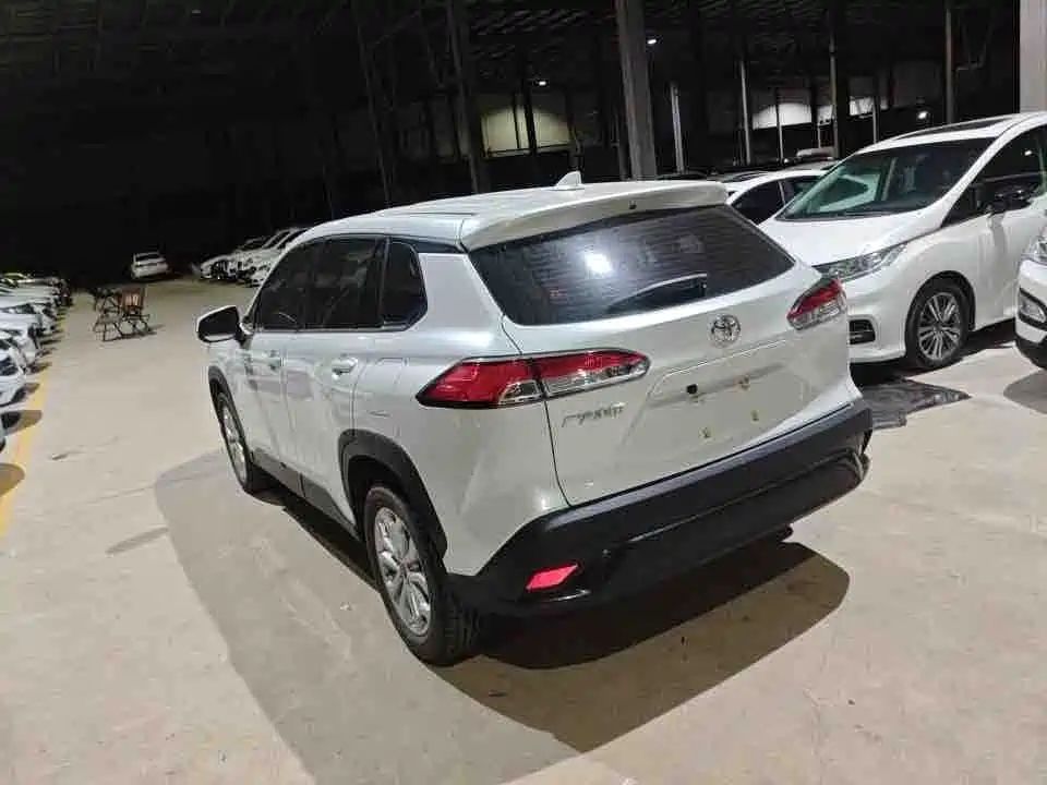 Toyota Frontlander — миниатюра 5