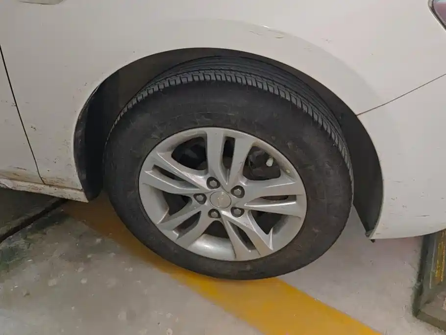 Chevrolet Cavalier — миниатюра 6