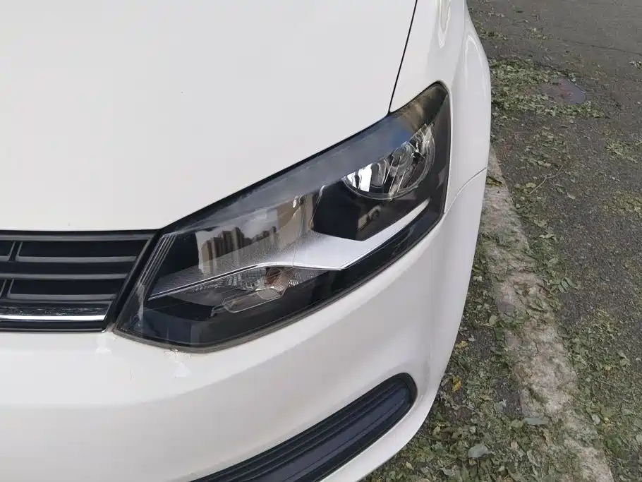 Volkswagen Polo — миниатюра 5