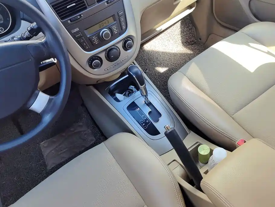 Buick Excelle — миниатюра 16
