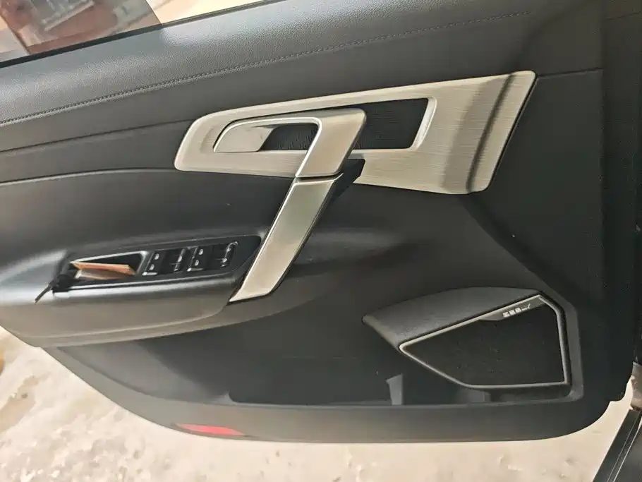 Geely Boyue — миниатюра 7