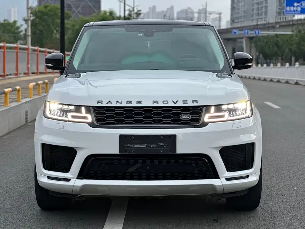 Land Rover Range Rover Sport 2020 3.0 L6 HSE DYNAMIC