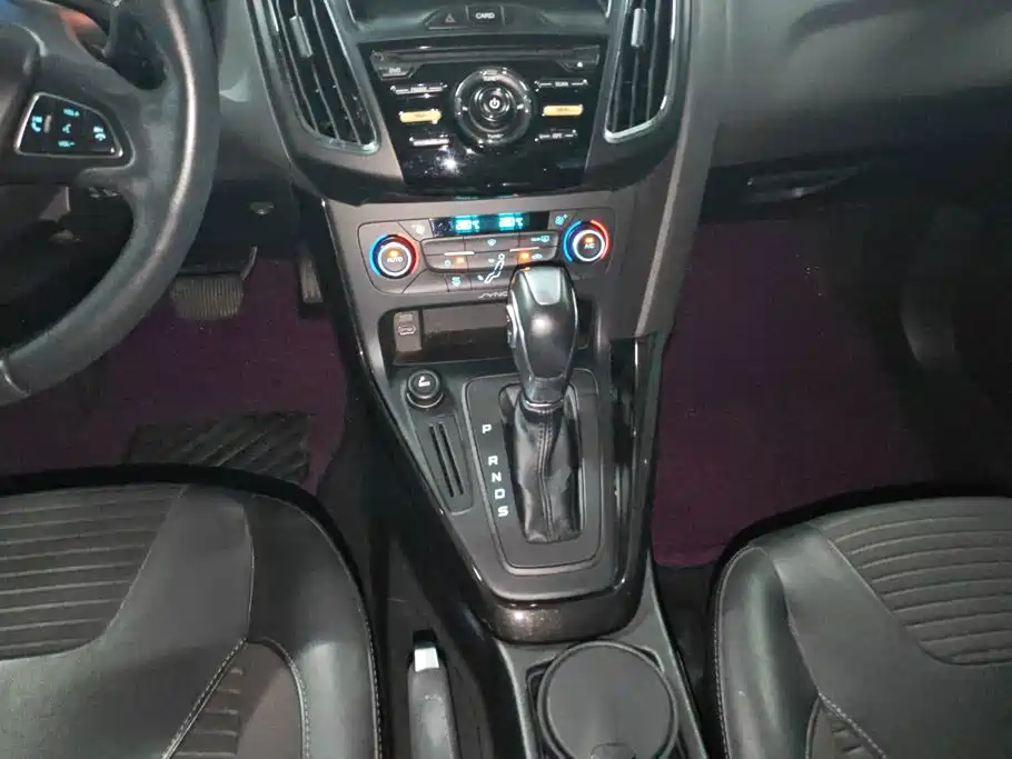 Ford Focus — миниатюра 16