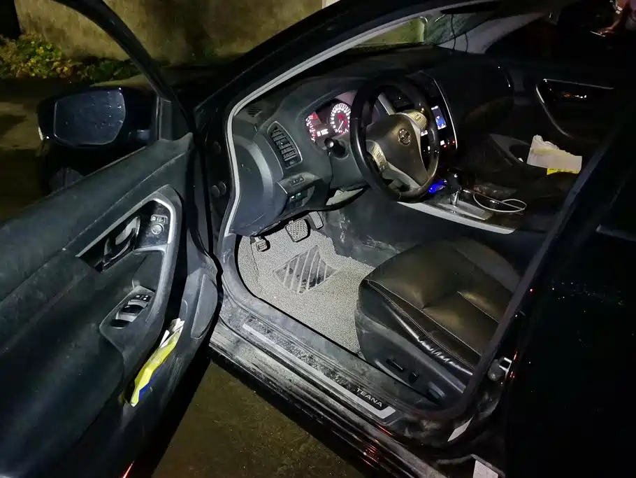 Nissan Teana — миниатюра 9