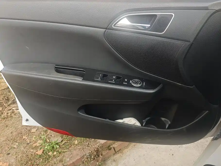 Hyundai Mistra — миниатюра 7