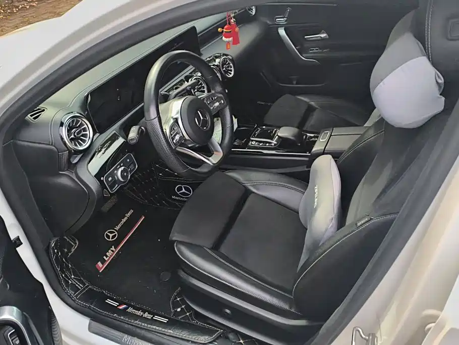 Mercedes-Benz A-Class — миниатюра 9