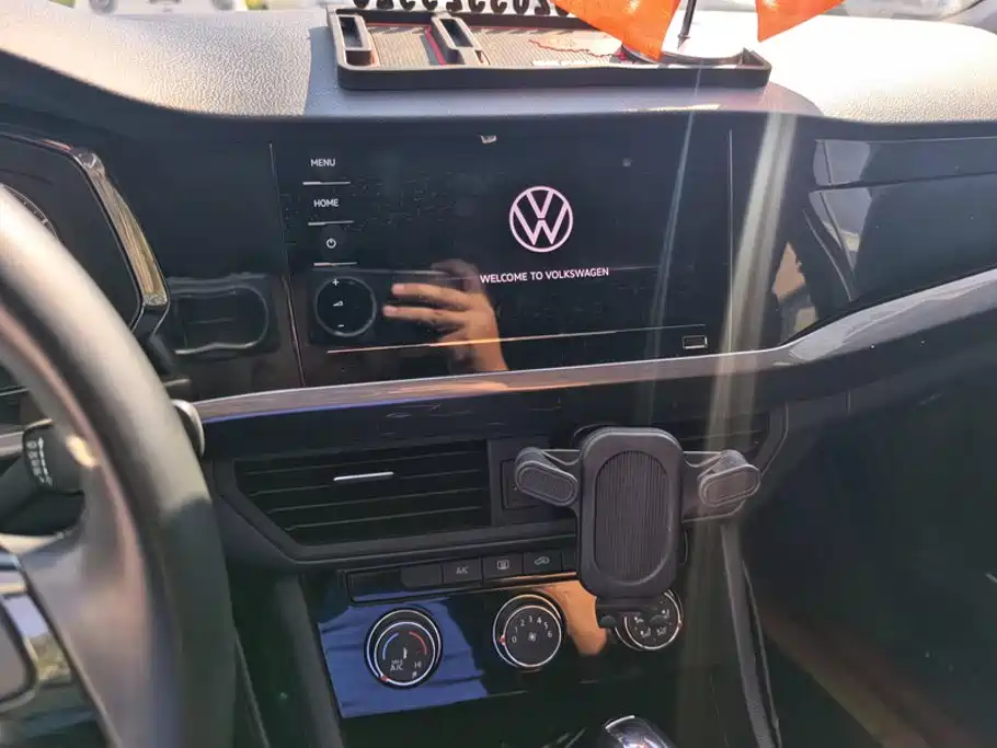 Volkswagen Bora — миниатюра 13