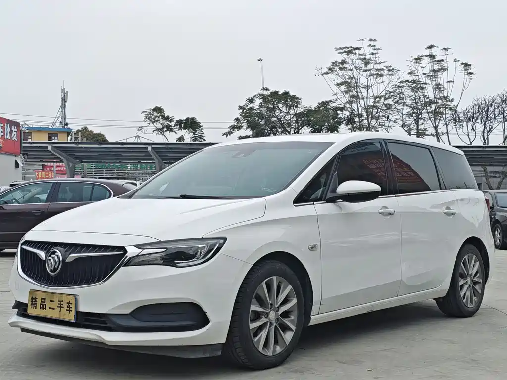 Buick GL6 2019