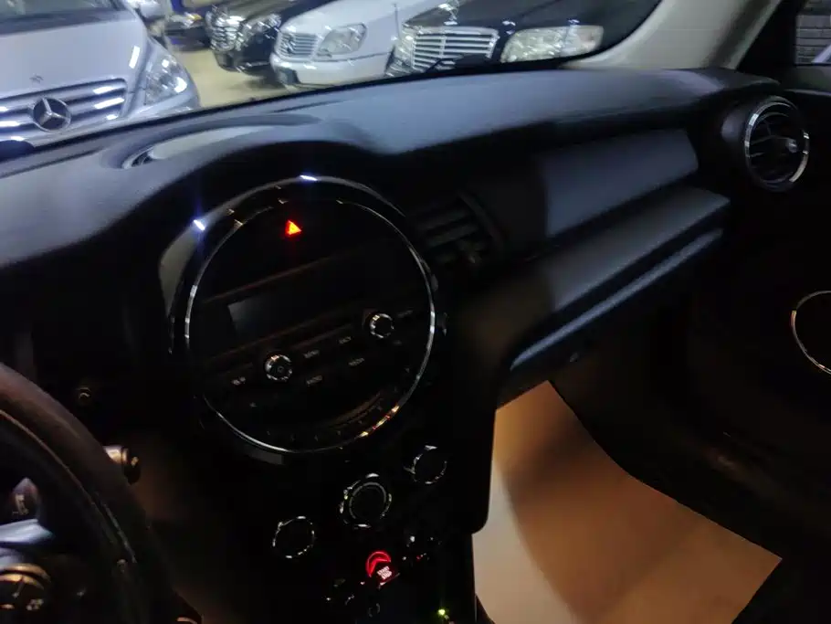 MINI Mini — миниатюра 13