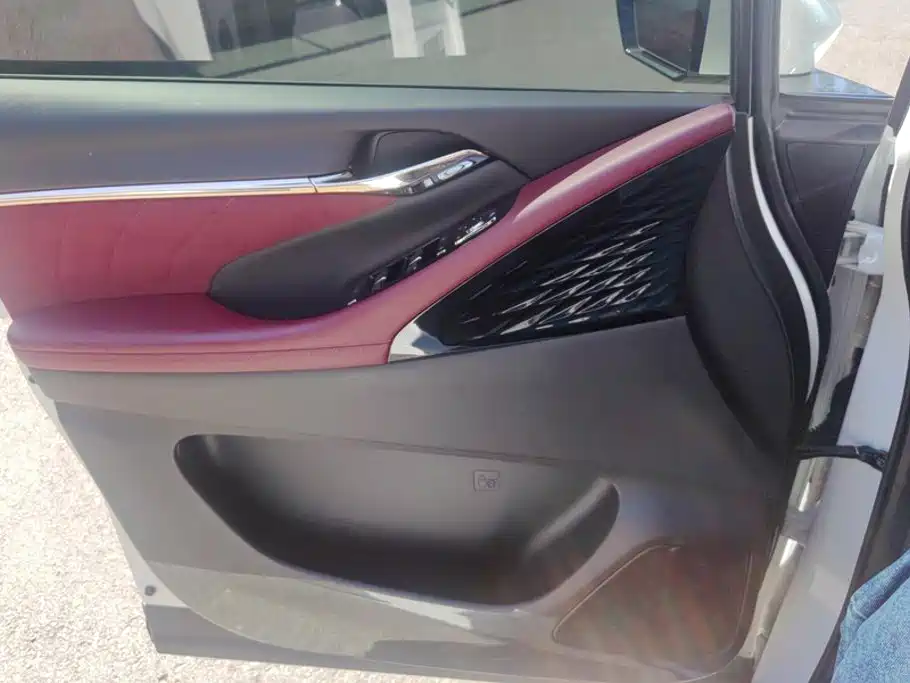 GAC Motor Trumpchi M8 — миниатюра 7