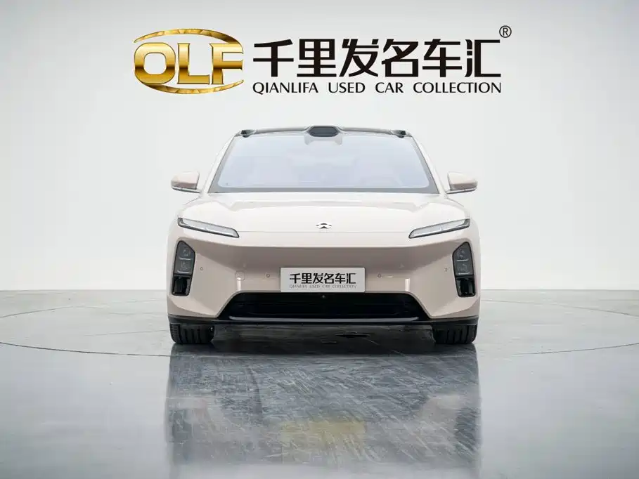 NIO ET5 — миниатюра 2