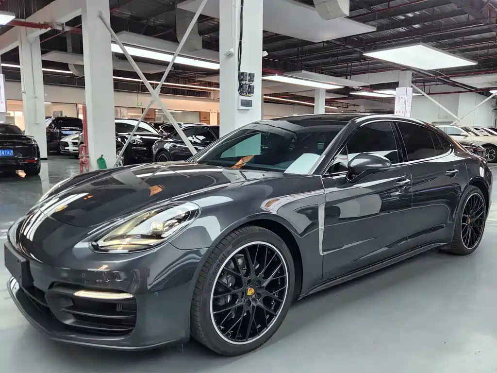Porsche Panamera 2022 Panamera 2.9T Platinum Gold Edition