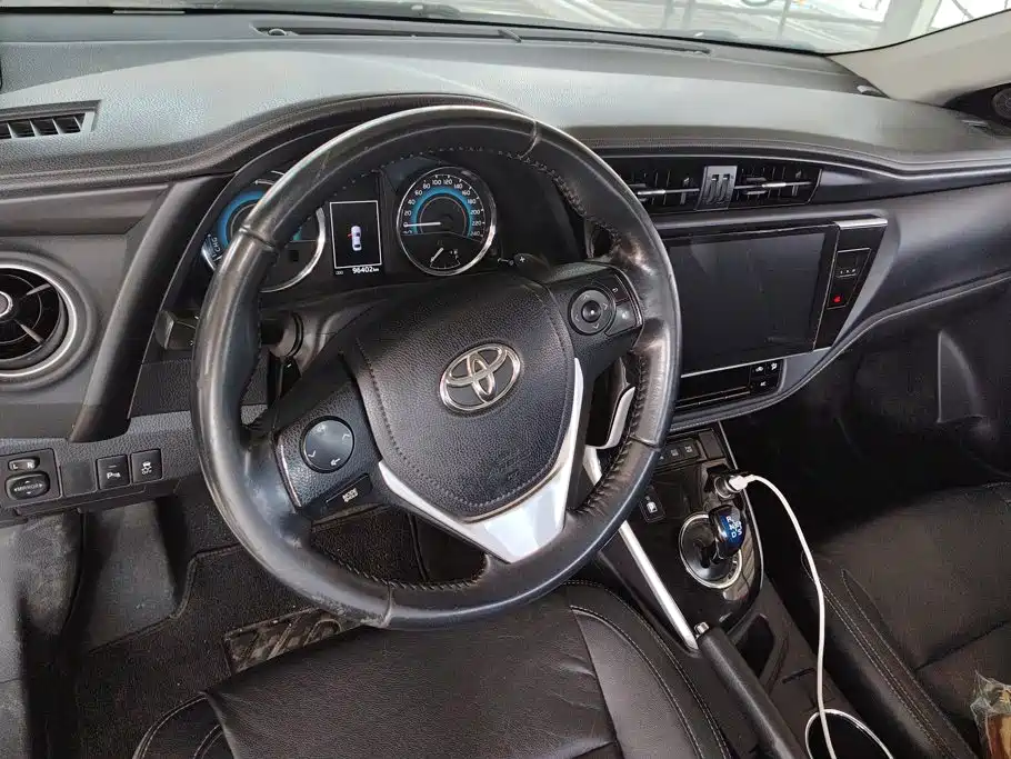 Toyota Corolla — миниатюра 12