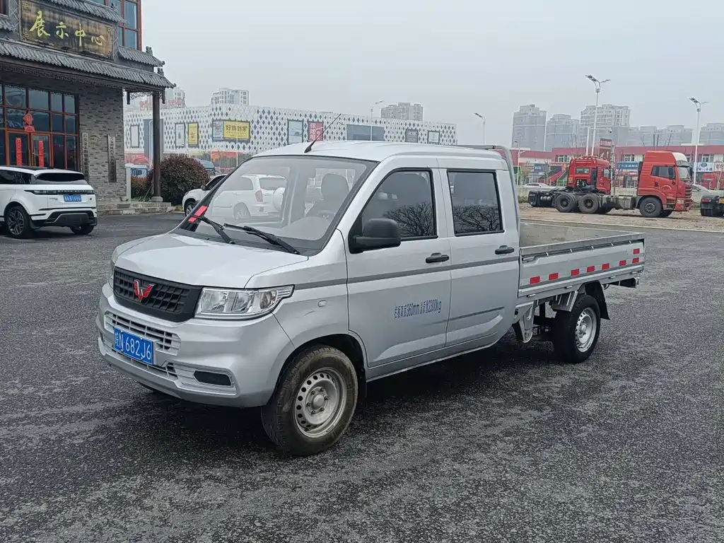 Купить Wuling Rongguang New Truck
