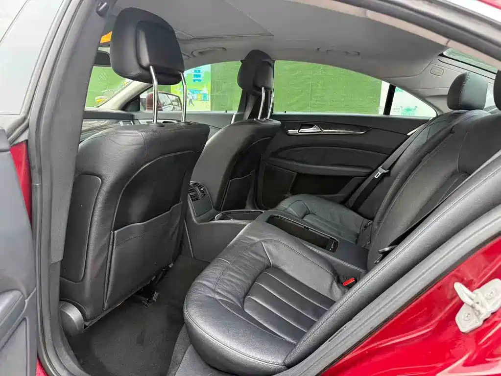 Mercedes-Benz CLS — миниатюра 6