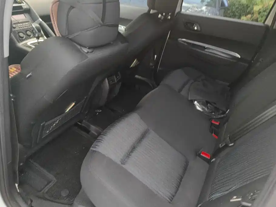 Peugeot 3008 — миниатюра 11