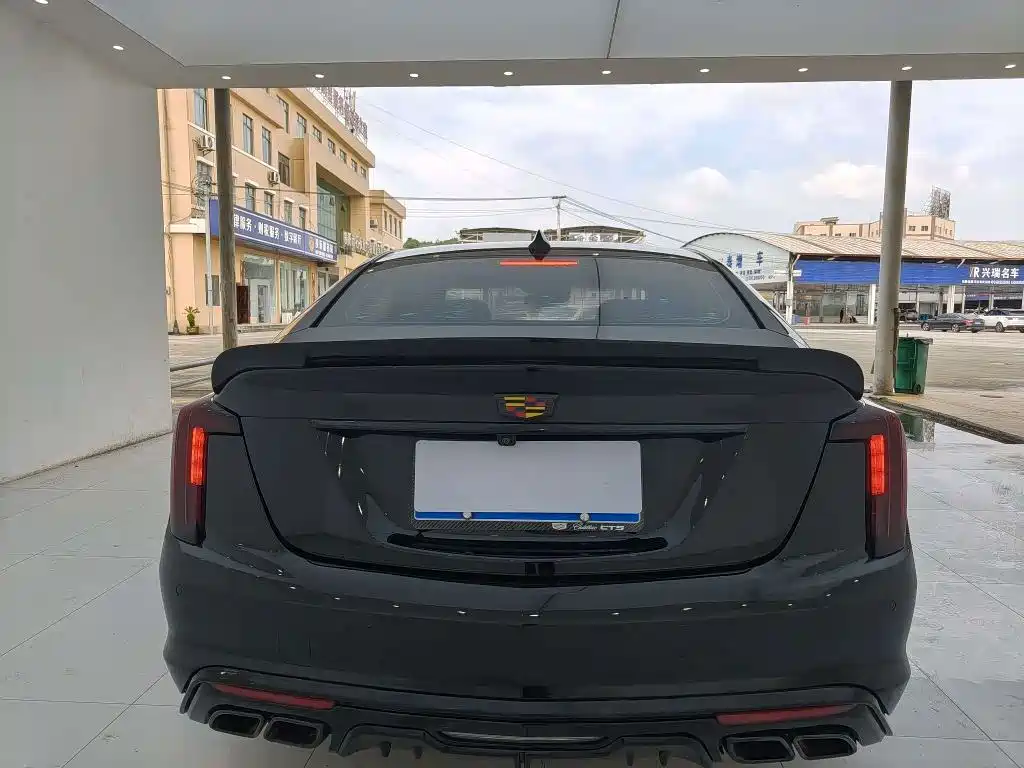 Cadillac CT5 — миниатюра 14