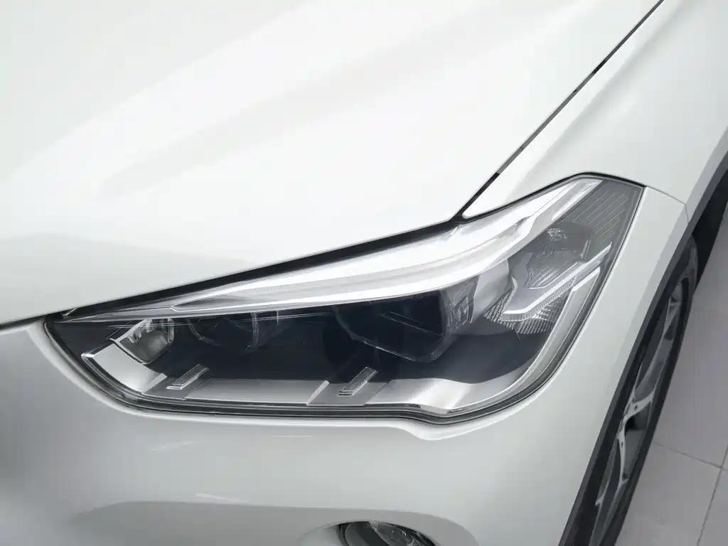 BMW X1 — миниатюра 7