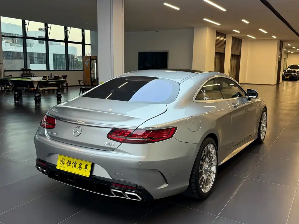 Mercedes-Benz S-Class — миниатюра 7