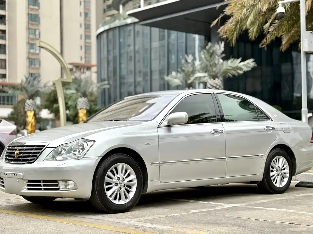 Toyota Crown 2009 2.5L Royal