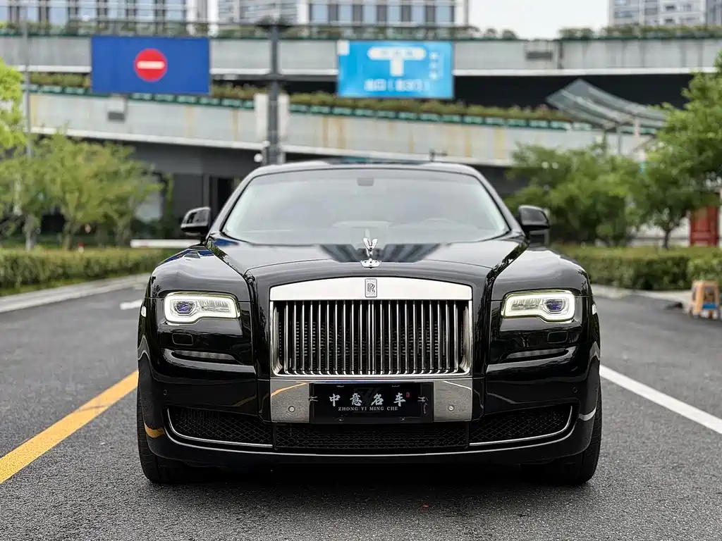 ROLLS-ROYCE GUST