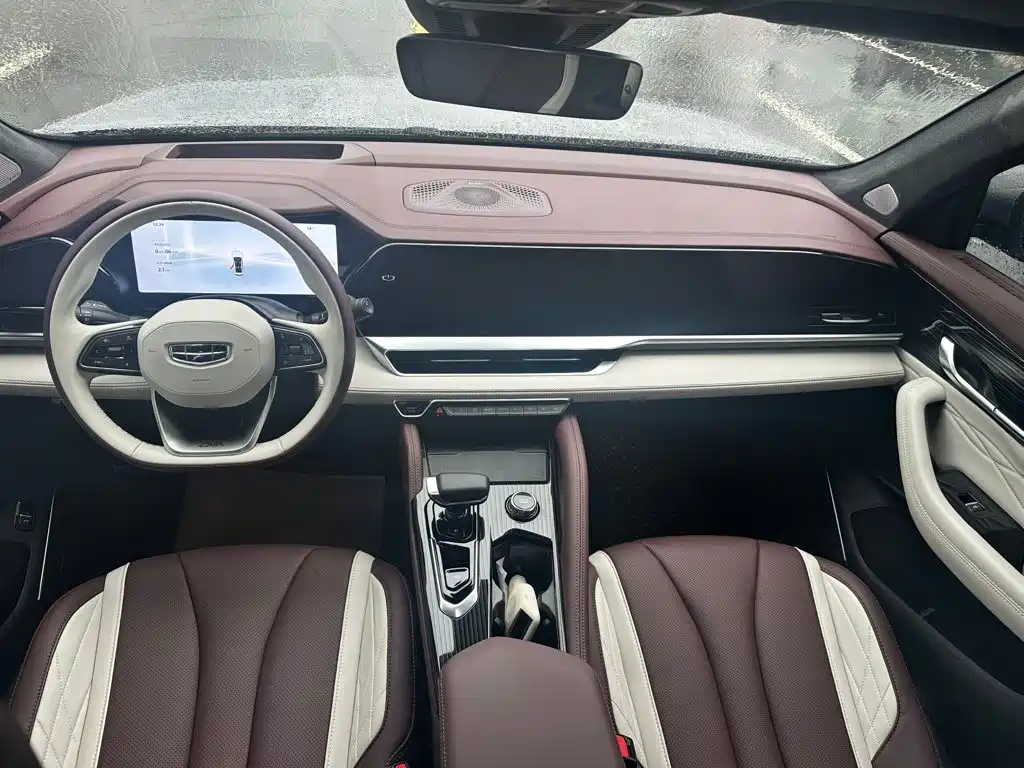 Geely Xingyue L — миниатюра 9