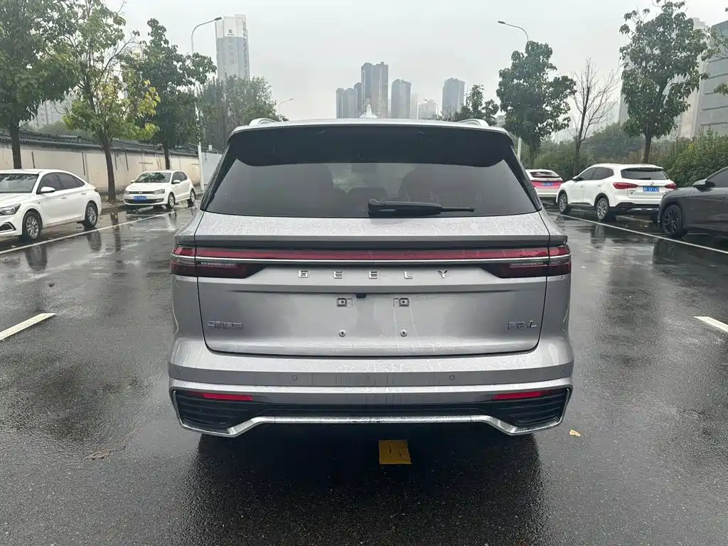 Geely Xingyue L — миниатюра 13