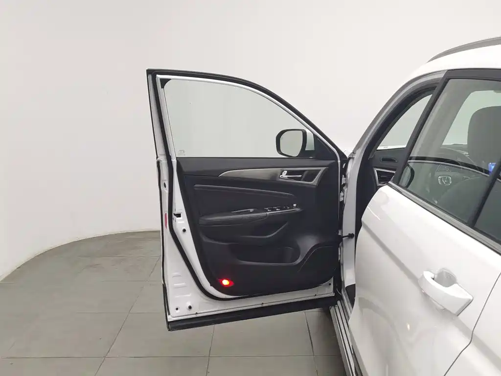 Changan CS75 — миниатюра 8