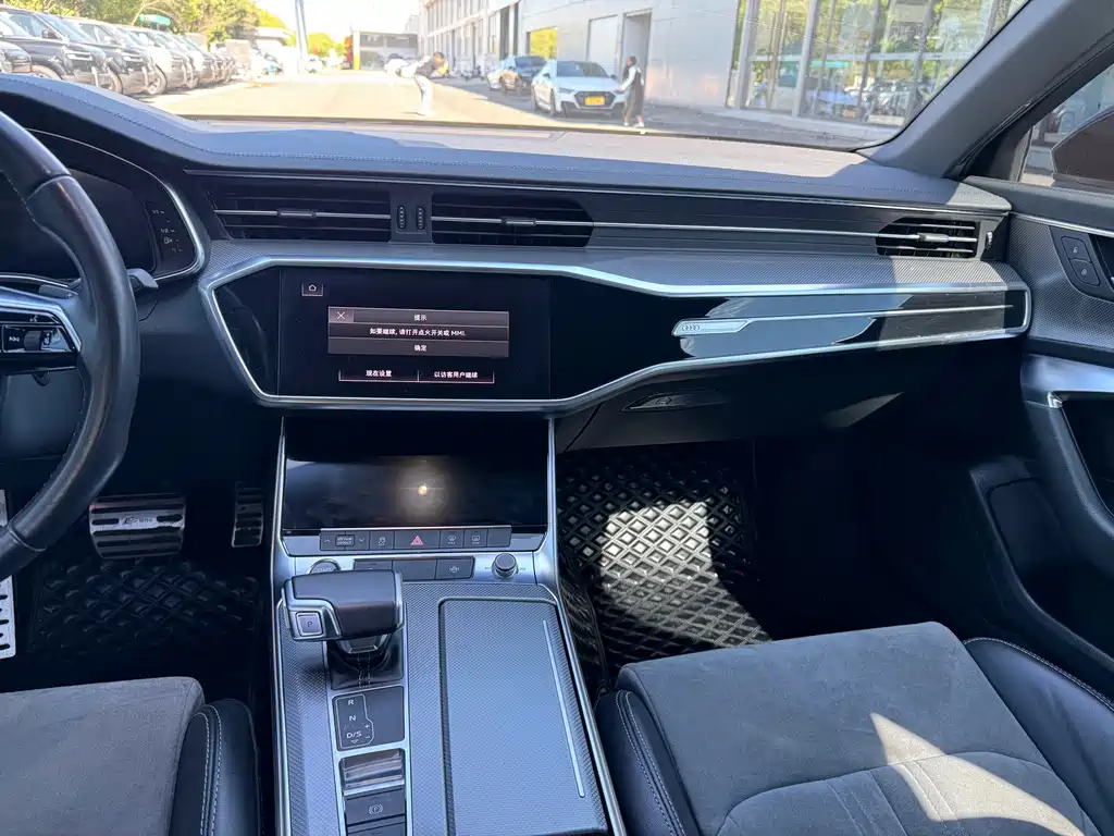 Audi A6L — миниатюра 13