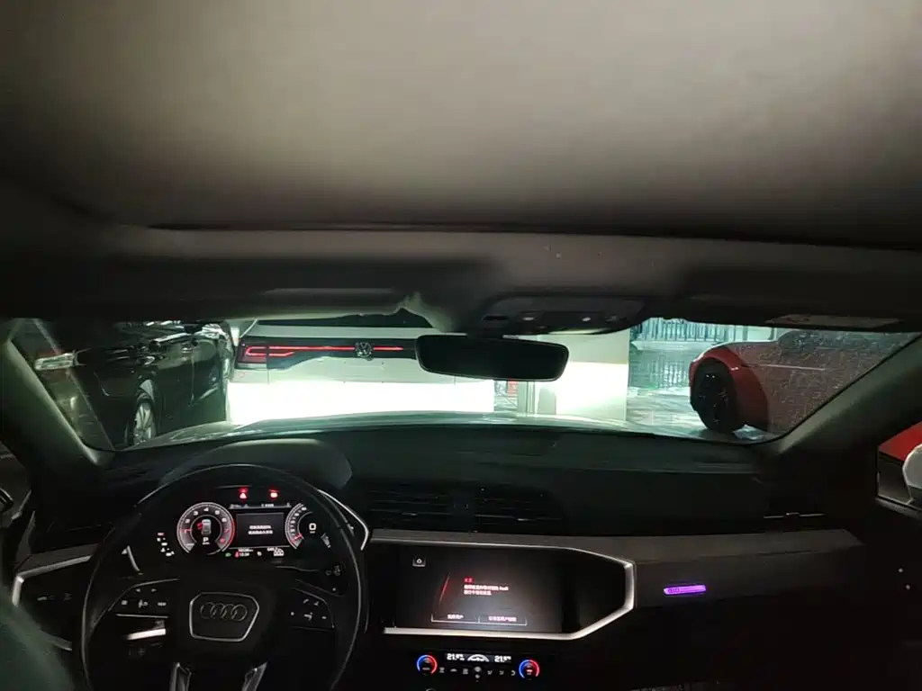 Audi Q3 — миниатюра 18