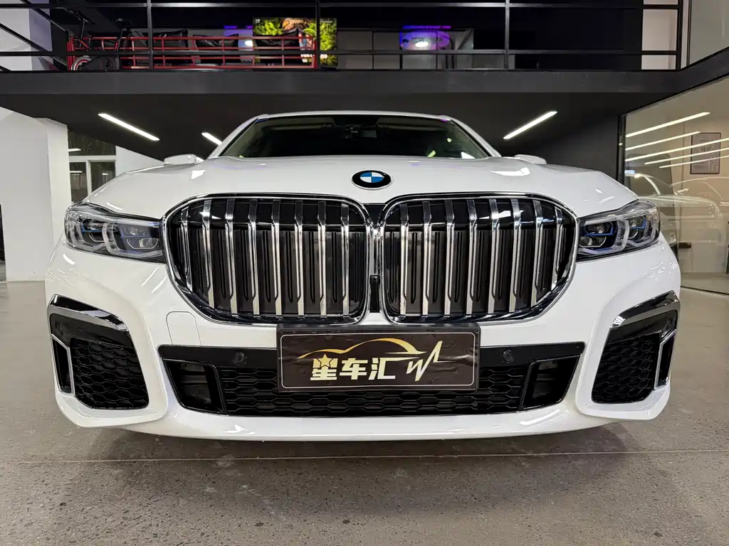 BMW 7 Series 7 2016 730Li Lead