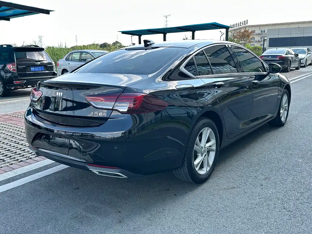 Buick Regal — миниатюра 6