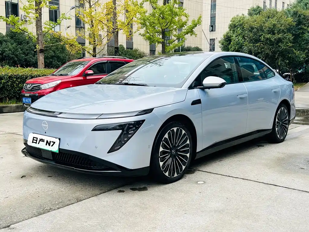 Nissan N7