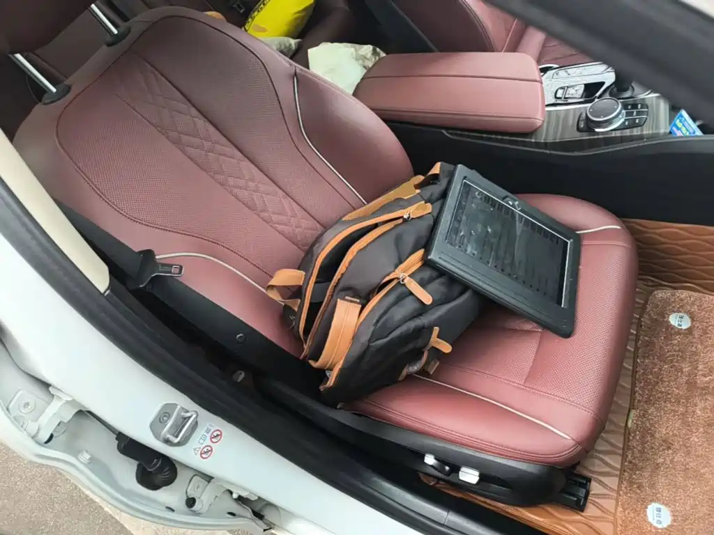 BMW 5 Series — миниатюра 25