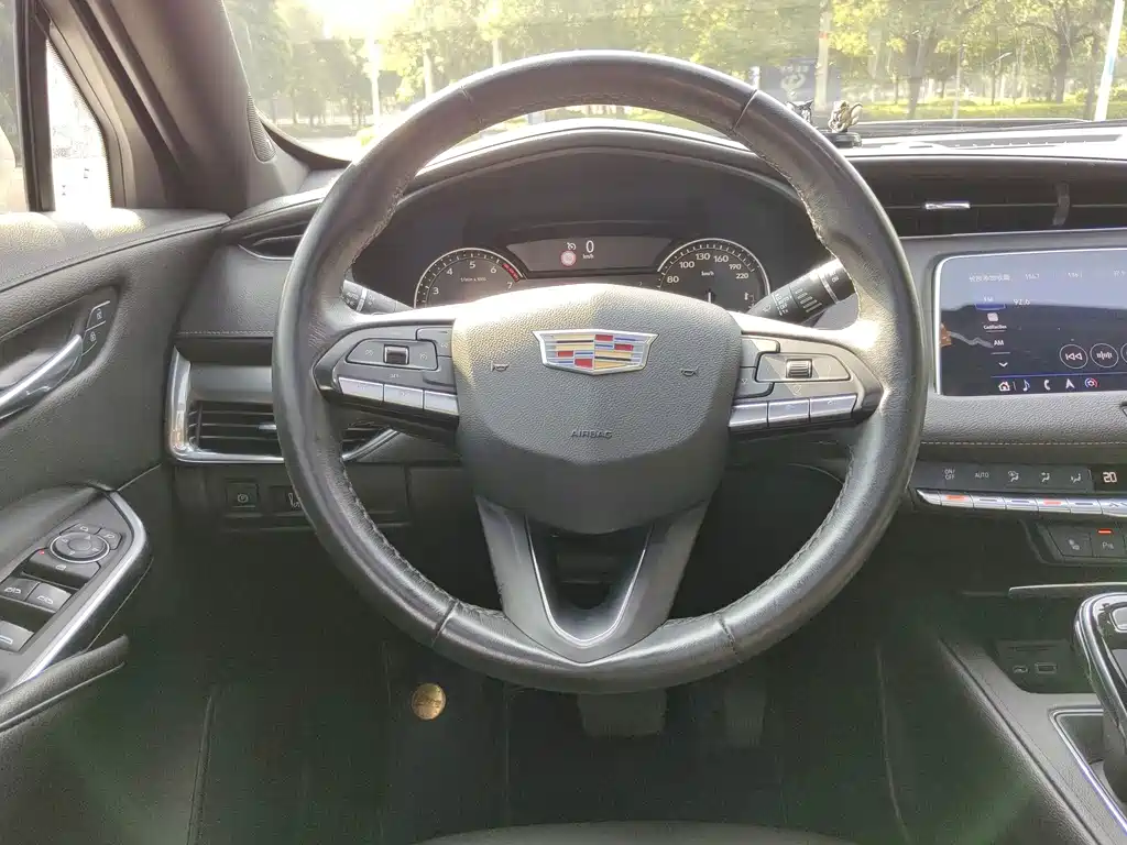 Cadillac XT4 — миниатюра 23