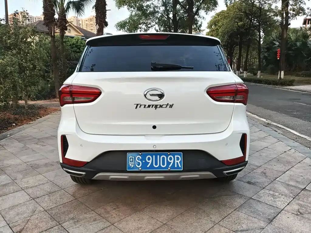 GAC TRUMPCHI GS4