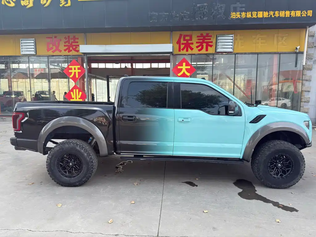 Ford F-150 Raptor — миниатюра 4