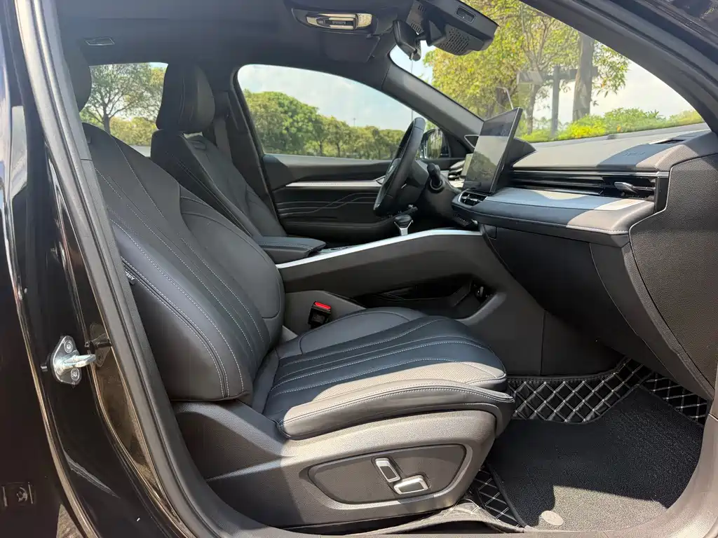 Geely Xingrui — миниатюра 13