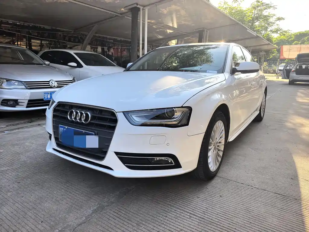 Audi A4L 2013