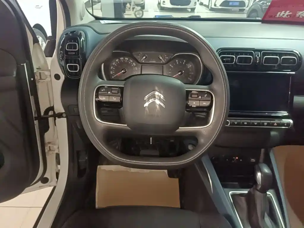 Citroen C4 Aircross — миниатюра 11