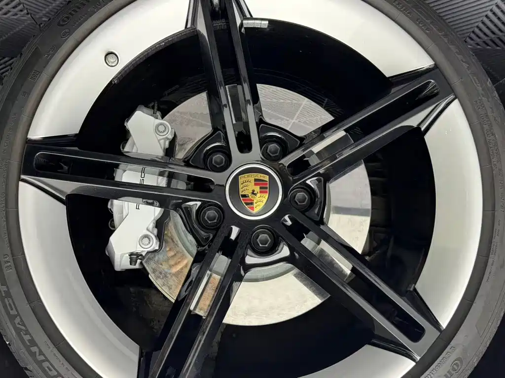 Porsche Taycan 2022 Taycan